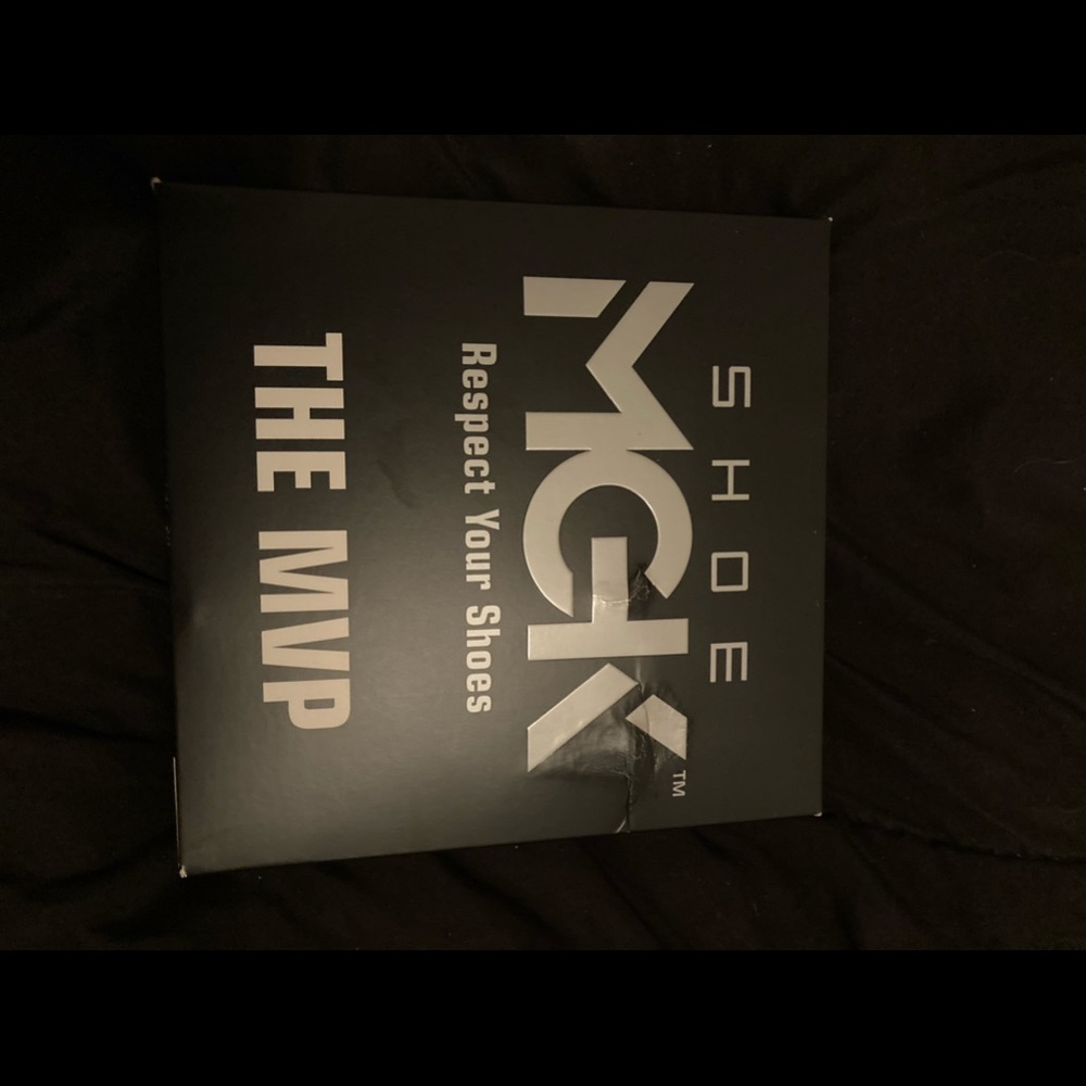 MGK premium shoe care kit